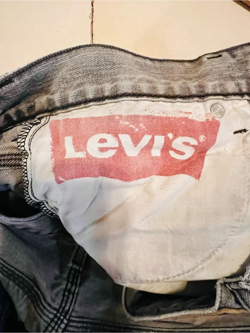 Levi's Men's Washed Grey Straight Jeans